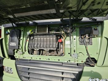 DAF CF 85.410 / HIAB 70TM + JIB / 8X2 / KRAN/CRANE